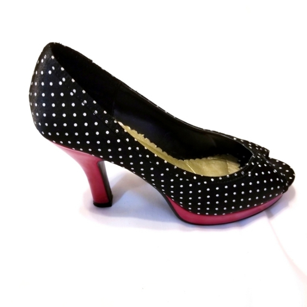 Madden Girl Peep Toe Pin-Up Pumps